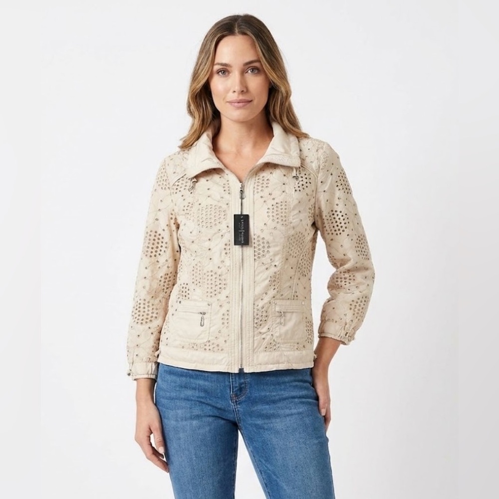 New and beautiful White House Black Market Beige Utility Jacket